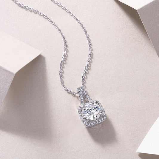1Small Square Diamond - A Fashionable And Luxurious Diamond Jewelry Piece Set With 2 - carat Moissanite S925 Sterling Silver And Platinum - plated Pendant Prohibit TikTok sales - 5 - CJ