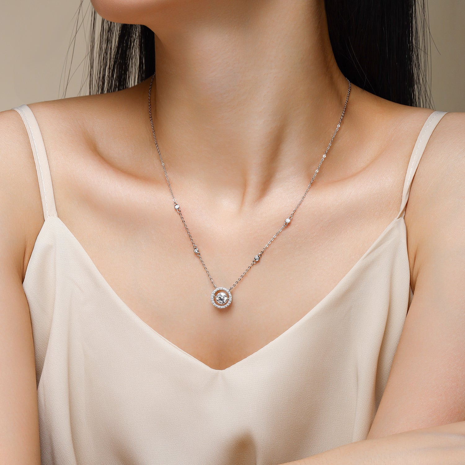 1Mobius - A Fashionable And Luxurious Diamond Jewelry Piece Set With 1 - carat Moissanite S925 Sterling Silver And Platinum - plated Pendant Prohibit TikTok sales - 5 - CJ