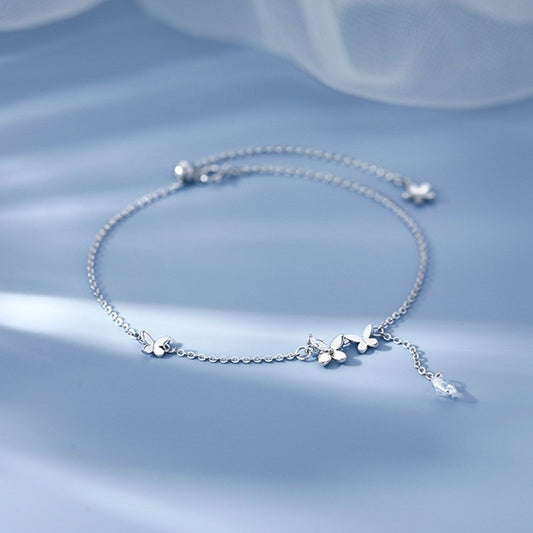 Butterfly Anklet, Featuring An Exquisite Butterfly Design That's Agile And Elegant. The Thin Chain Fits The Ankle Snugly, Glows With A Faint Shimmer, Adding Romantic Ingenuity To Summer Outfits. - 5 - CJ