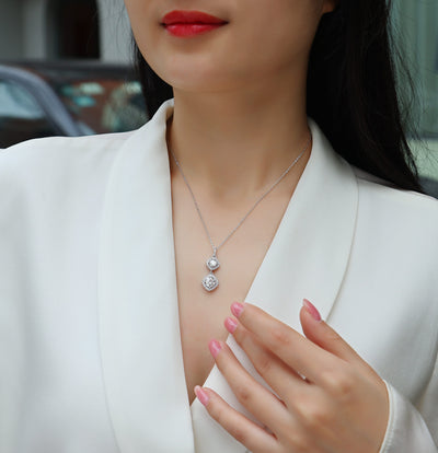 1Snowy Wonderland - A Fashionable And Luxurious Diamond Jewelry Pendant Set With 1 - carat Moissanite S925 Sterling Silver And Platinum Plating Prohibit TikTok sales - 5 - cj