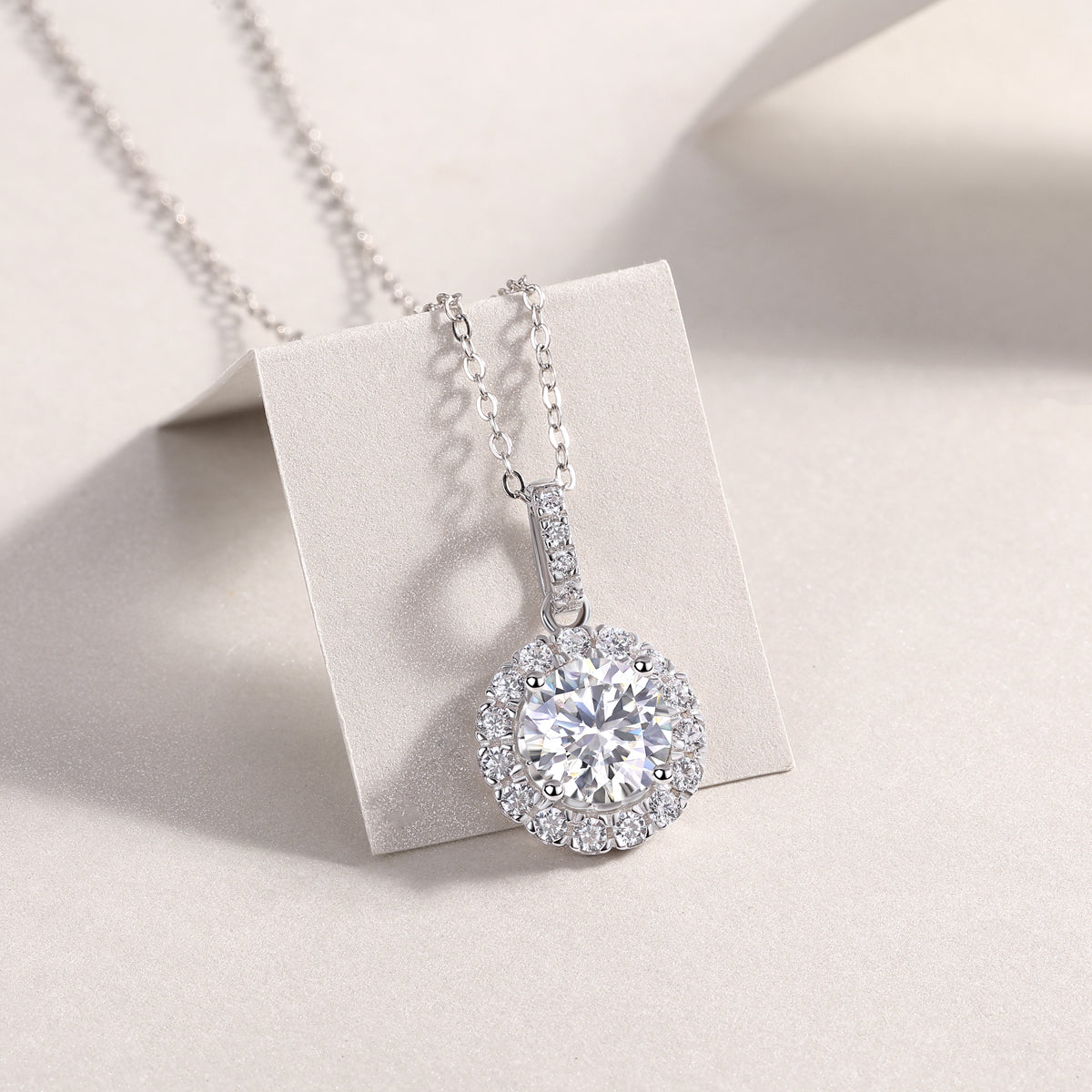 1Dandelion - A Fashionable And Luxurious Diamond Jewelry Pendant Set With 2 - carat Moissan Diamonds, S925 Sterling Silver And Platinum Plating Prohibit TikTok sales - 5 - CJ