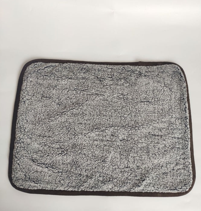 Waterproof Urine Proof Winter Nap Office Dog Cat Pet Blanket - 0 - CJ