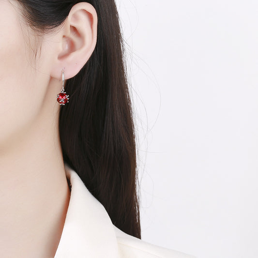 925 Sterling Silver Ins Vintage Exaggerated Earrings Female Earrings - 4 - https://x.com/titan_prim62775J