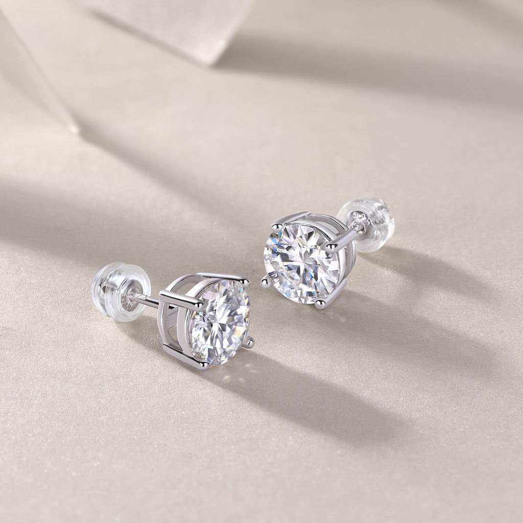 Luxury Fashion Classic Moissanite Silver Stud Earrings