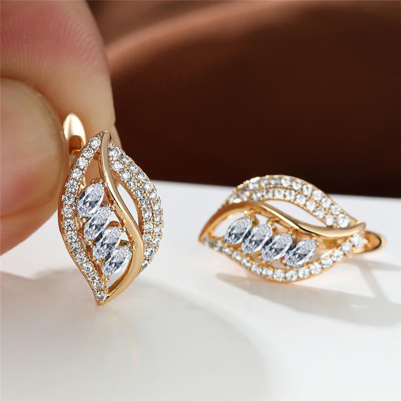 Ins Leaf - shaped Rhinestones Earrings Fashion Unique Zircon - encrusted Stud Earrings Women's Jewelry - 0 - CJ