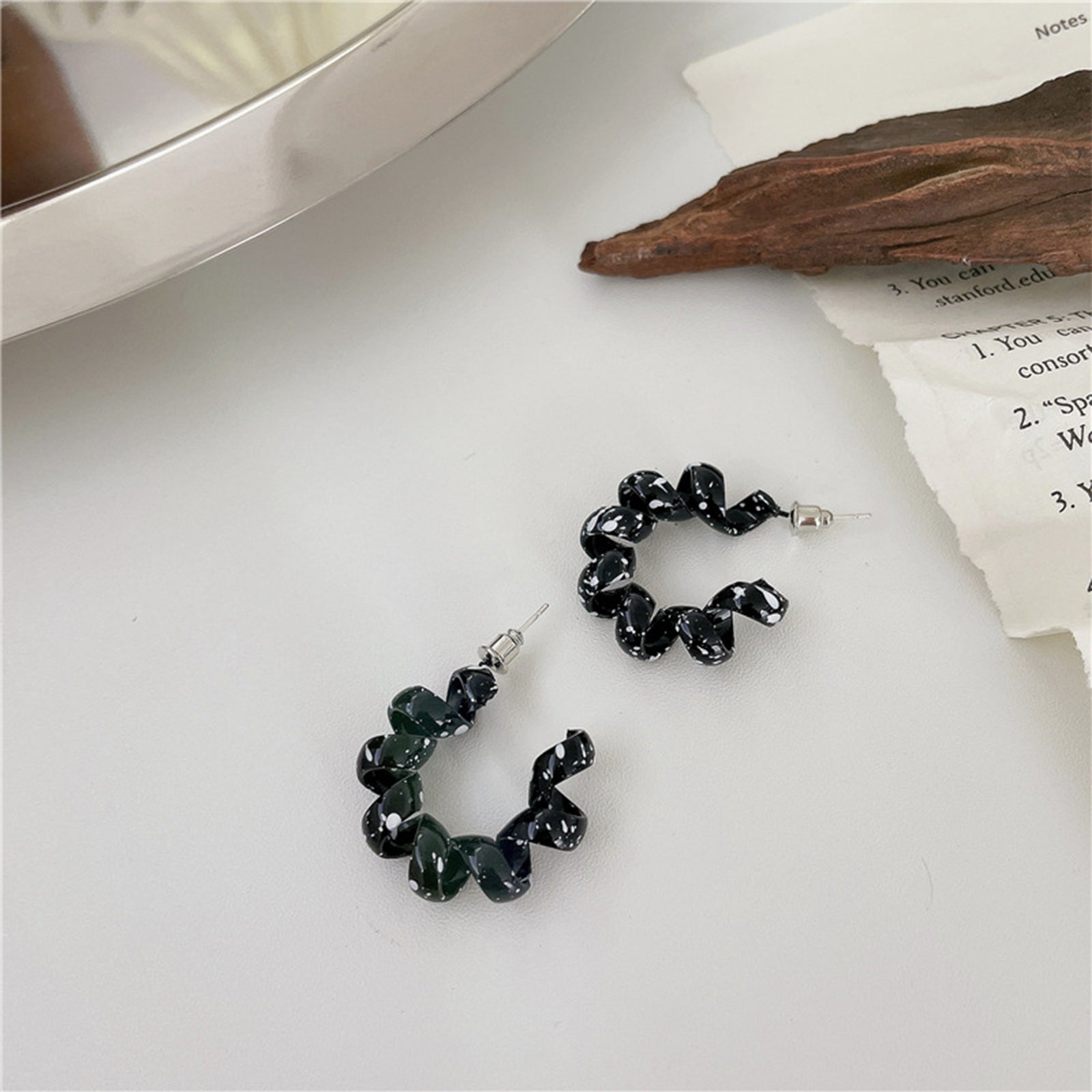 Black&White Earrings-1485