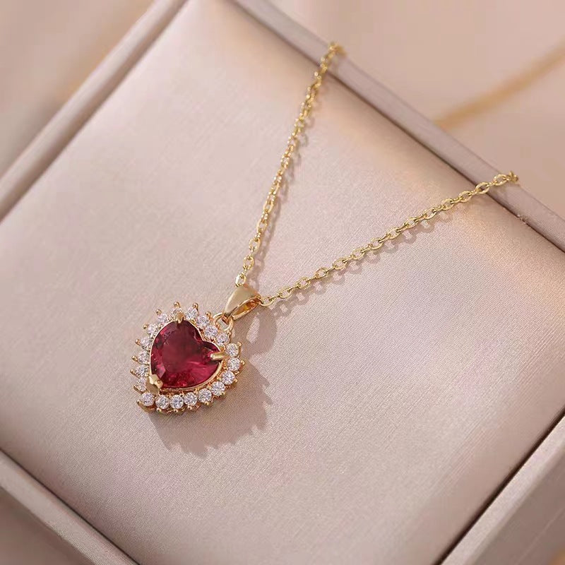 Fashion Micro - inlaid Pendant Ruby Heart Necklace - 0 - CJ