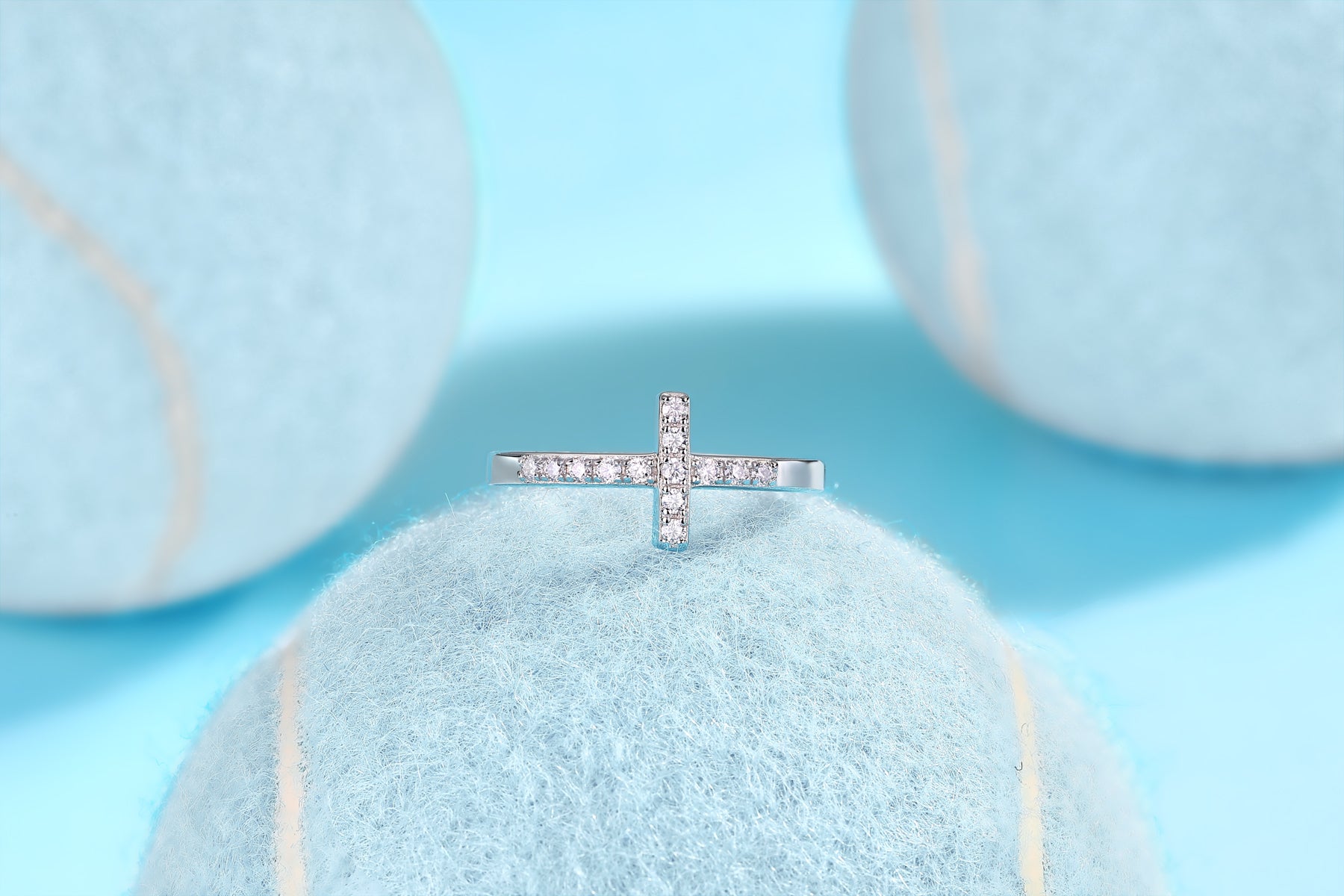1Holy Light Cross - A Fashionable And Luxurious Jewelry Piece Set With Moissanite S925 Sterling Silver And Platinum - plated Diamond Prohibit TikTok sales - 5 - CJ