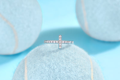 1Holy Light Cross - A Fashionable And Luxurious Jewelry Piece Set With Moissanite S925 Sterling Silver And Platinum - plated Diamond Prohibit TikTok sales - 5 - CJ