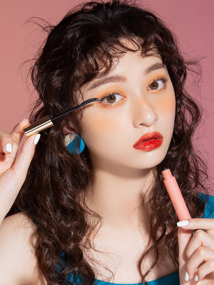Eyelash Primer Is Waterproof  Long And Curling Without Smudging - 0 - CJ