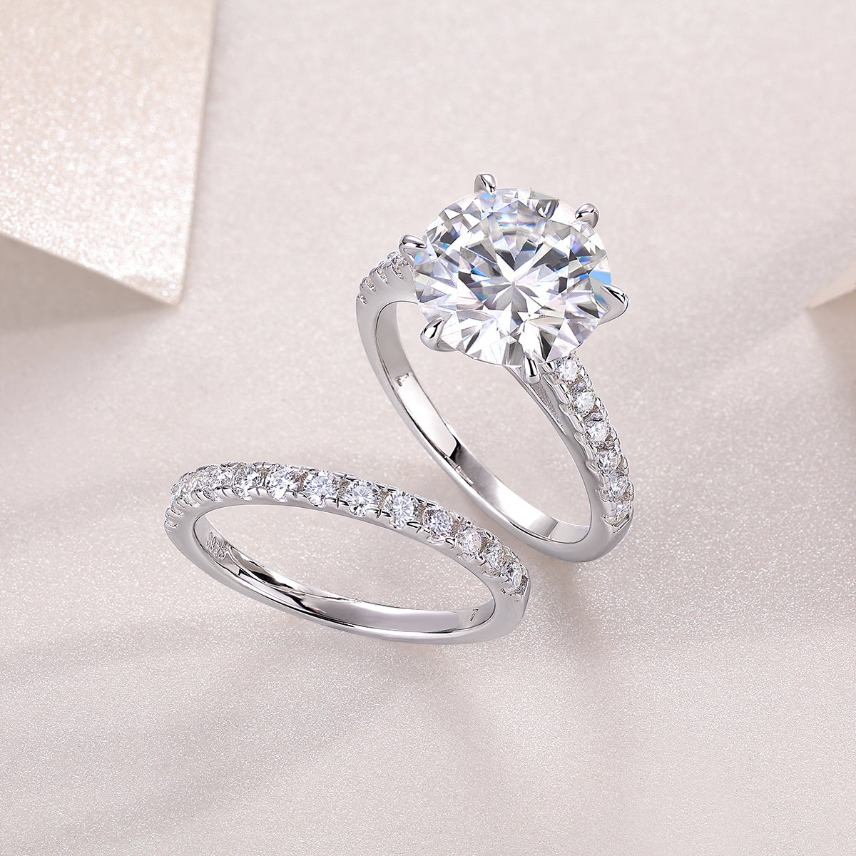 1Arrange Large Diamond Rings Luxuriously And Fashionably Set With Moissanite Silver Rings Prohibit Tk Sales