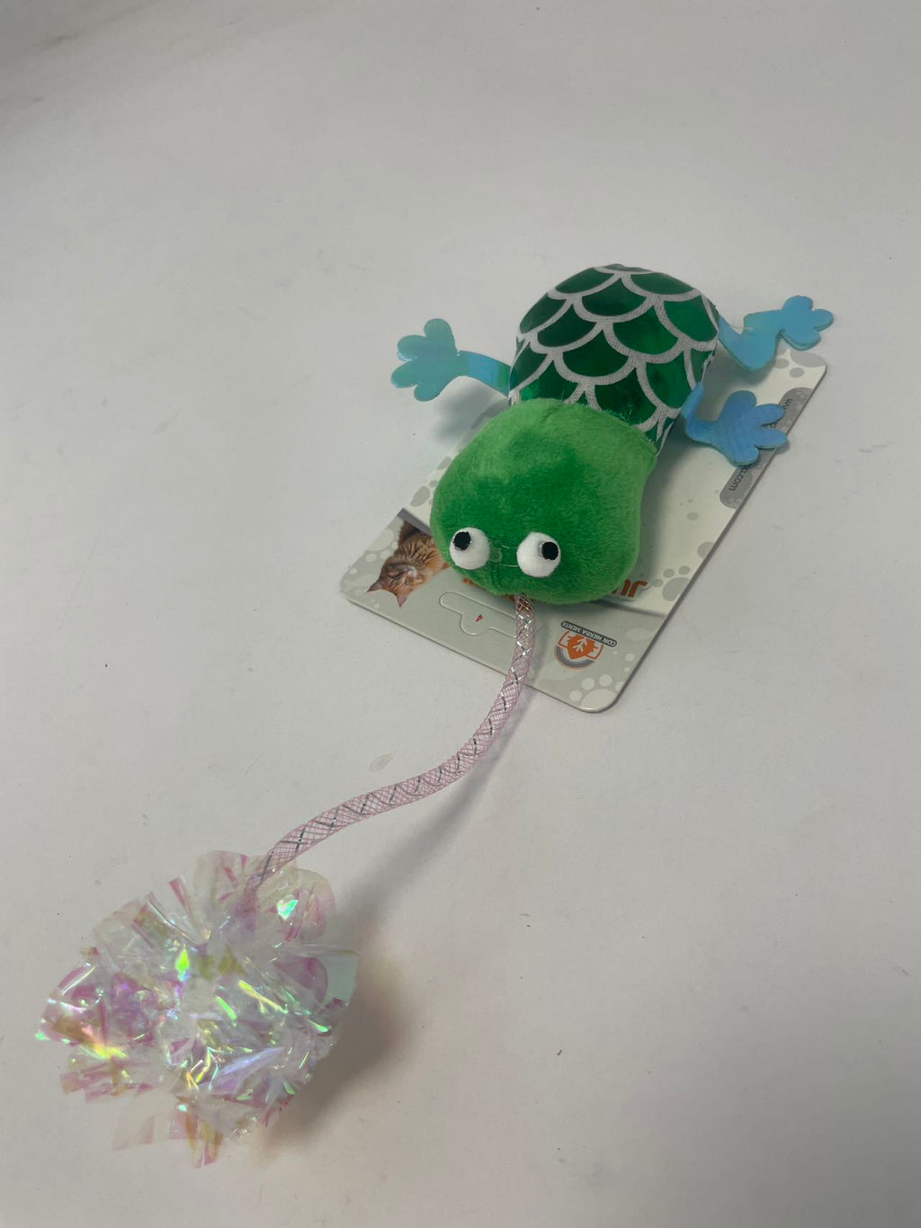 New Cat Toys Contain Catnip