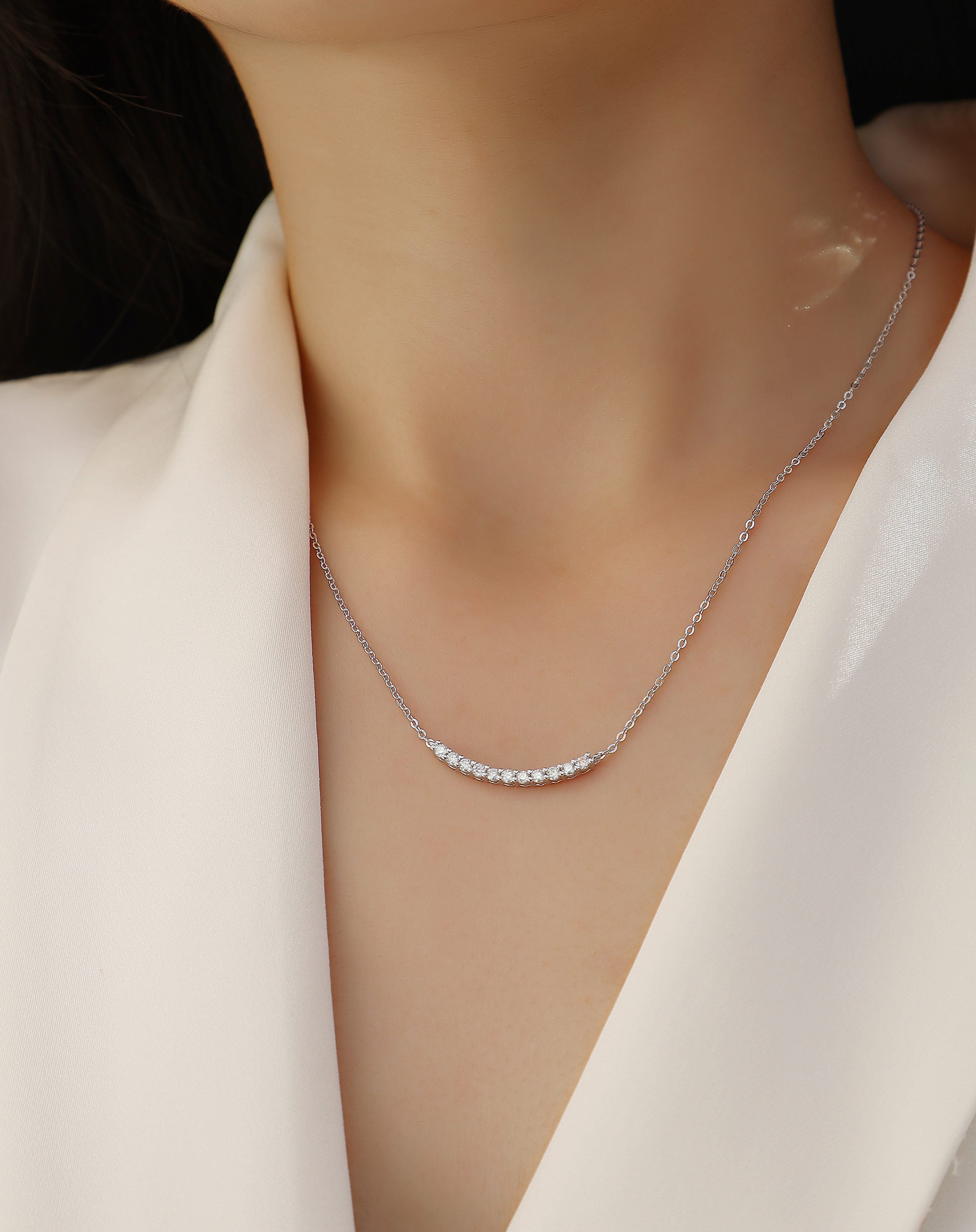 1Relaxed Feel - A Fashionable And Luxurious Diamond Jewelry Pendant Set With Moissanite S925 Sterling Silver Prohibit TikTok sales - 5 - cj