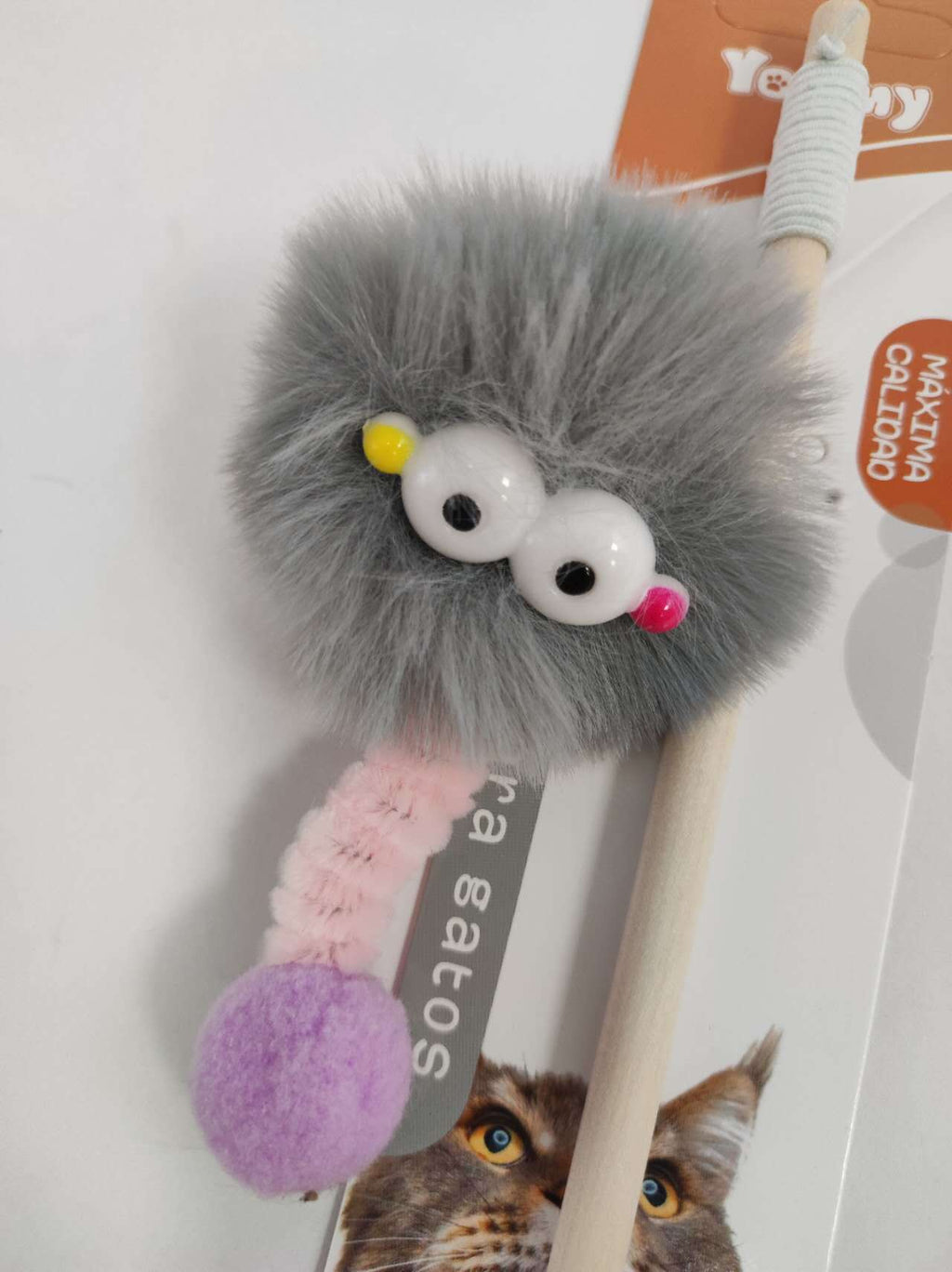 Big Eyes Cat Toy