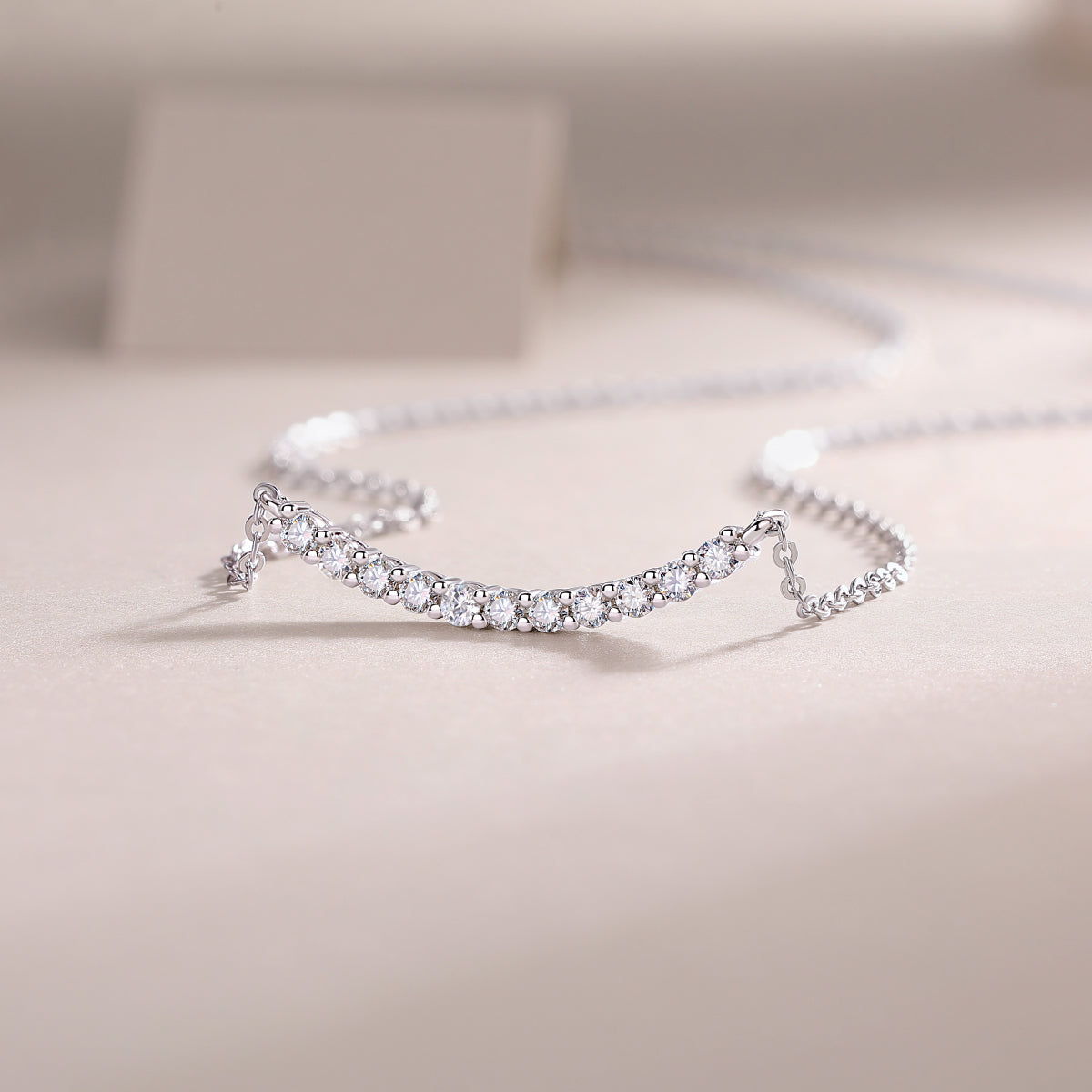 1Relaxed Feel - A Fashionable And Luxurious Diamond Jewelry Pendant Set With Moissanite S925 Sterling Silver Prohibit TikTok sales - 5 - cj