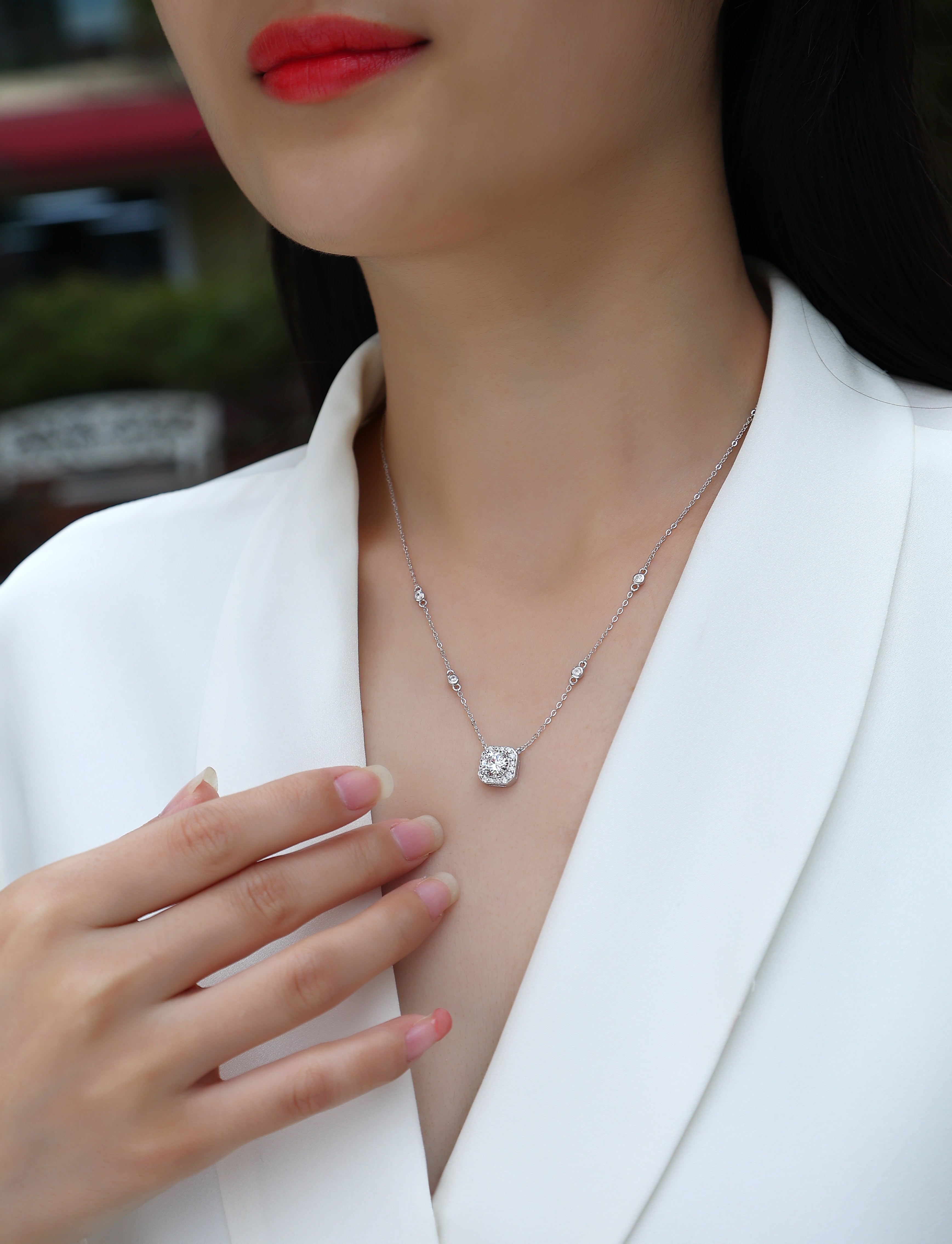 1Flower Love - A Fashionable And Luxurious Diamond Jewelry Pendant Set With 1 - carat Moissan Diamond S925 Sterling Silver And Platinum Plating Prohibit TikTok sales - 5 - cj