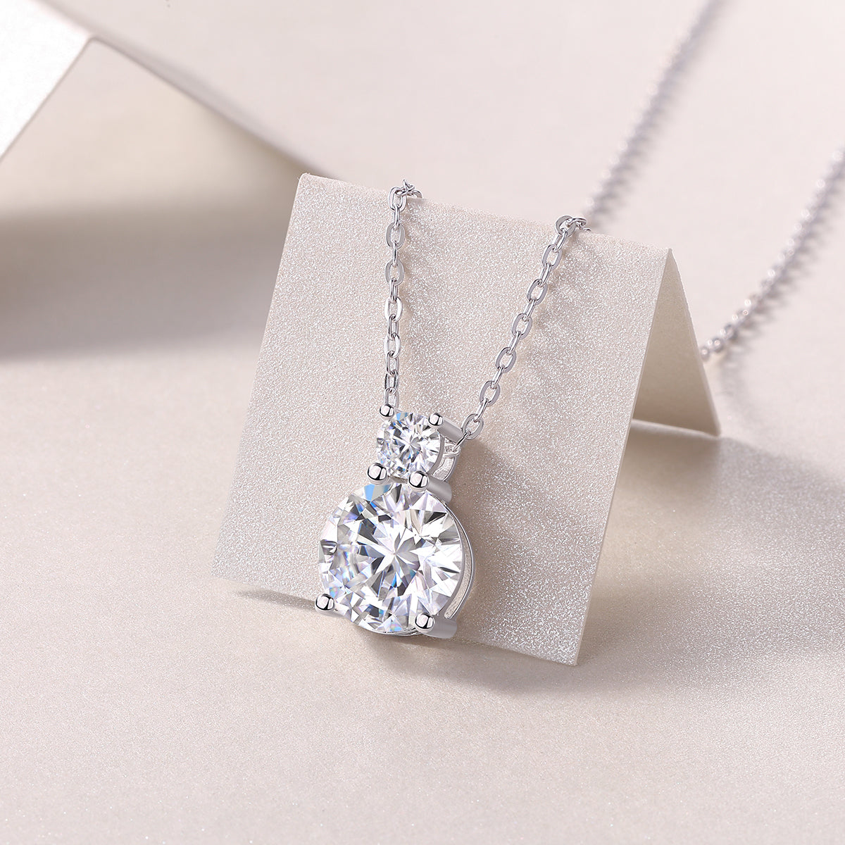 1Jazz Manor - A Fashionable And Luxurious Diamond Jewelry Piece Set With 3 - carat Moissanite S925 Sterling Silver And Platinum - plated Pendant Prohibit TikTok sales - 5 - cj