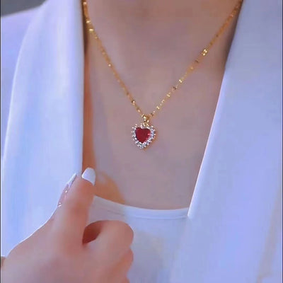 Fashion Micro - inlaid Pendant Ruby Heart Necklace - 0 - CJ