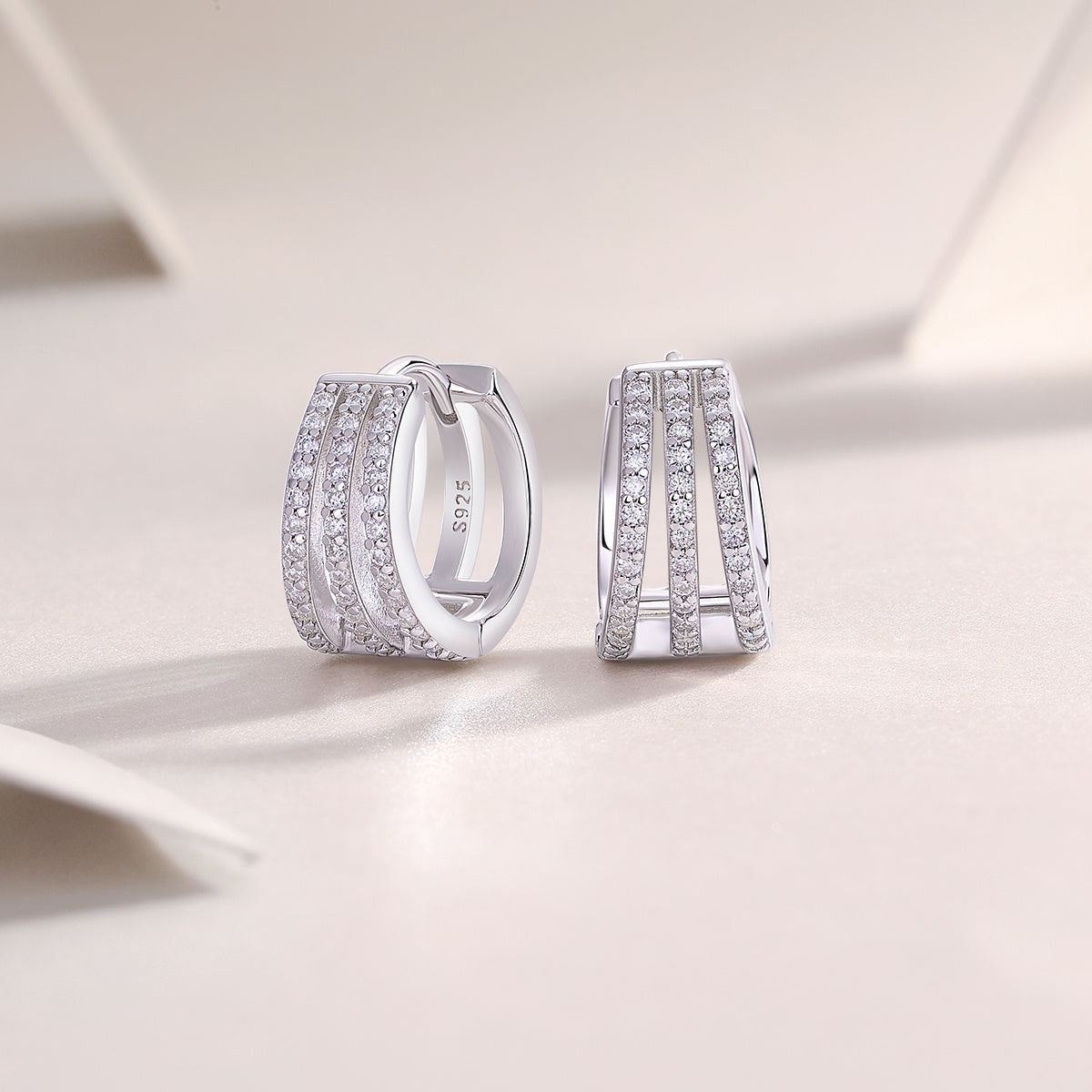 Human March Luxury Fashion Diamond Earrings Stud Inlaid With Mosan Diamond Silver Jewelry