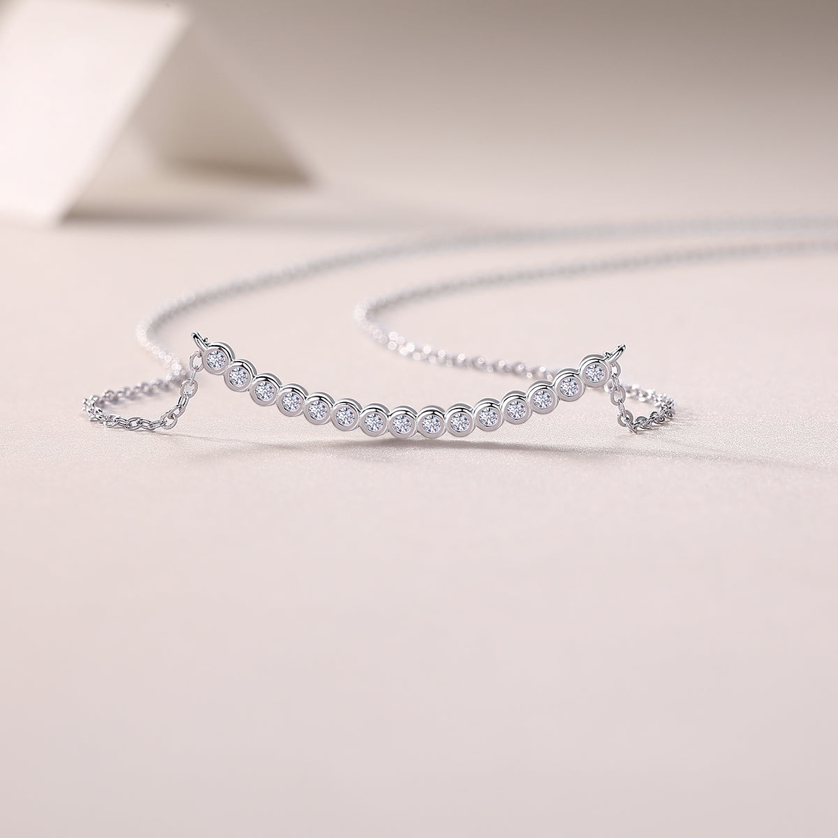 1Floating World - Fashionable And Luxurious Diamond Jewelry Pendant Set With Moissanite S925 Sterling Silver And Platinum - plated Prohibit TikTok sales - 5 - cj