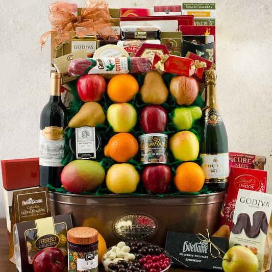 The Royal Treatment: Wine & Fruit Gift Basket - GreatArrivals