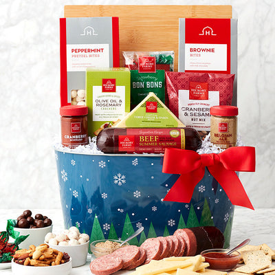 Deluxe Winter Treats: Holiday Gift Basket - GreatArrivals