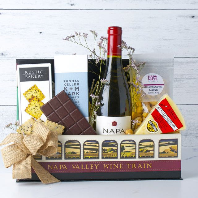 Welcome to Napa: Wine & Gourmet Gift Box - GreatArrivals