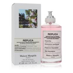 Replica Springtime In A Park Eau De Toilette Spray (Unisex) By Maison Margiela by Maison Margiela fragrance bottle