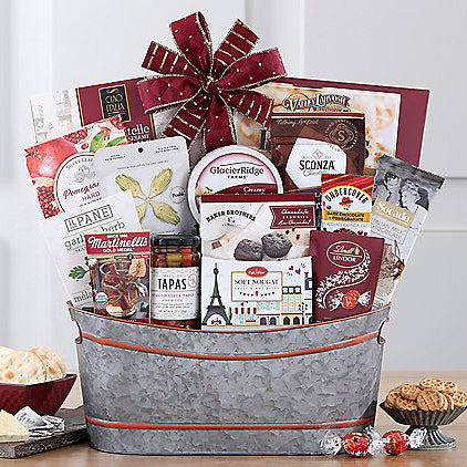 Metropolitan Delight: Gourmet Gift Basket - GreatArrivals