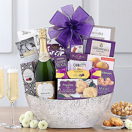 Kiarna Champagne: Spring Gift Basket - GreatArrivals