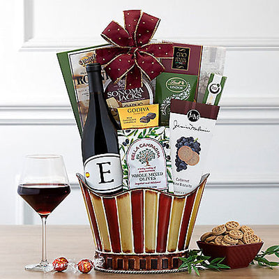 Locations E Spanish Red Wine: Holiday Gift Basket - GreatArrivals