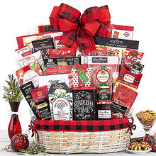 Classic Holiday: Gourmet Gift Basket - GreatArrivals
