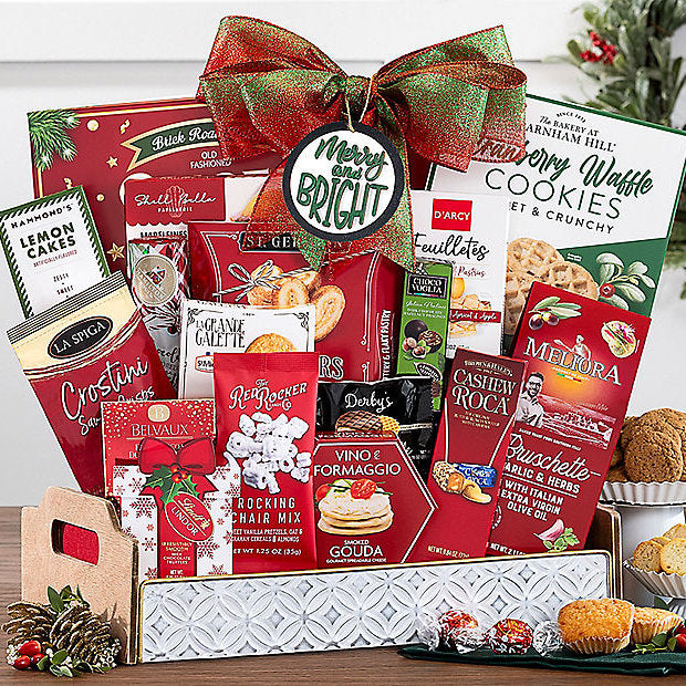 Holiday Classic Gourmet: Gift Basket - GreatArrivals