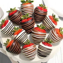 Chocolate Dipped Strawberries: Dozen - GreatArrivals