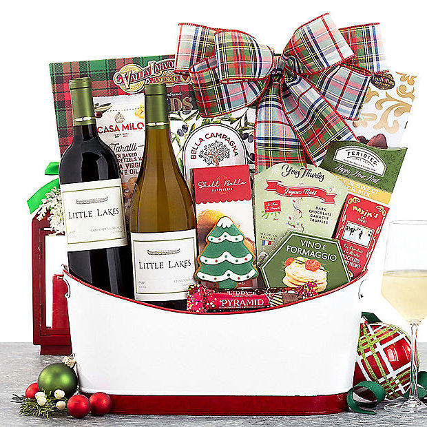 Vintners Path Holiday Tidings: Wine Gift Basket - GreatArrivals