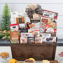Festive Traditions: Gourmet Gift Crate - GreatArrivals