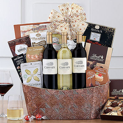 Cliffside Vineyards Trio: Gourmet Wine Basket - GreatArrivals