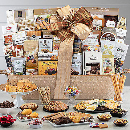 Grand Traditions: Gourmet Holiday Gift Basket - GreatArrivals