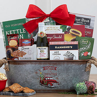 Martinelli's Sparkling Cider: Christmas Gift Basket - GreatArrivals
