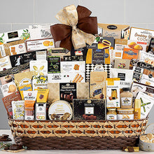 Magnificent Munchies: Gourmet Gift Basket - GreatArrivals