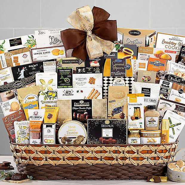 Magnificent Munchies: Gourmet Gift Basket - GreatArrivals