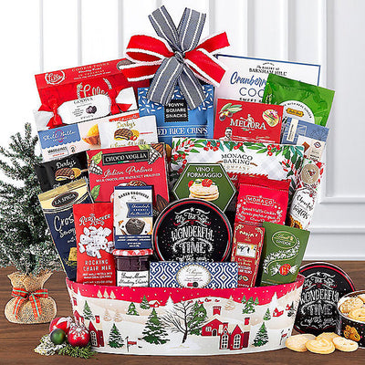 Festive Delights: Christmas Holiday Gift Basket - GreatArrivals