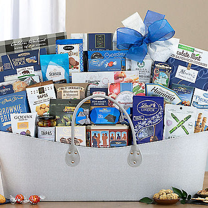 Kosher Deluxe: Gourmet Gift Basket - GreatArrivals