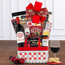 Abanico Spanish Wine: Red Wine Gift Basket - GreatArrivals