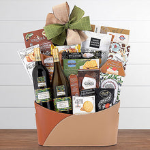 Briar Creek Duet: Wine Gift Basket - GreatArrivals