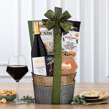Callister Cellars Pinot Noir: Gourmet Wine Basket - GreatArrivals