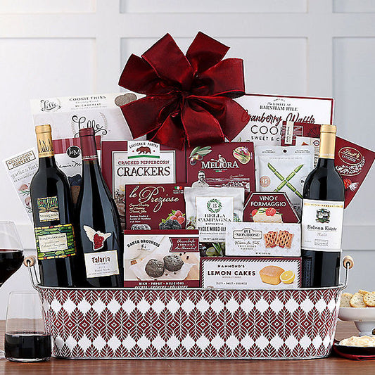 Red Wine Lovers: Holiday Wine Gift Basket - GreatArrivals