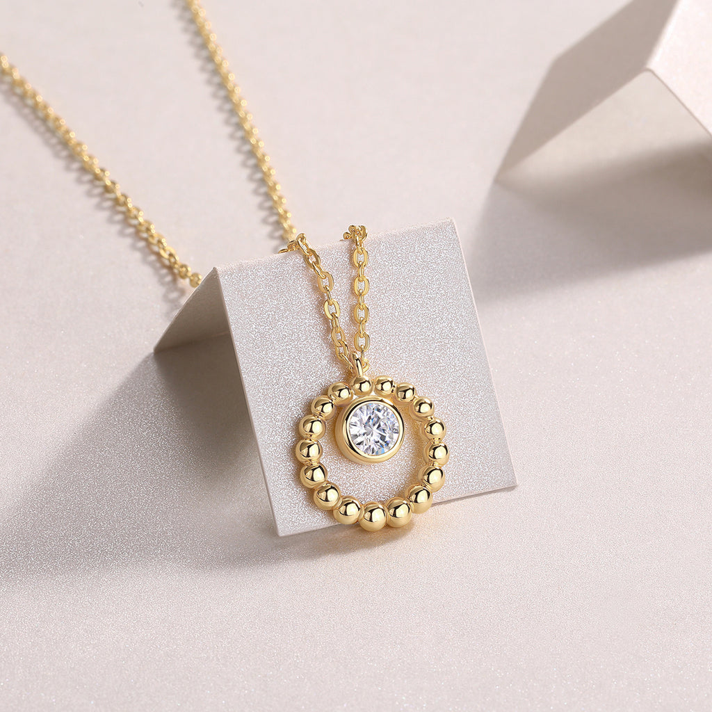 Moon Pearl - A Fashionable And Trendy Diamond Pendant Necklace Set With 0.5-carat Moissanite S925 Sterling Silver And Gold Plating