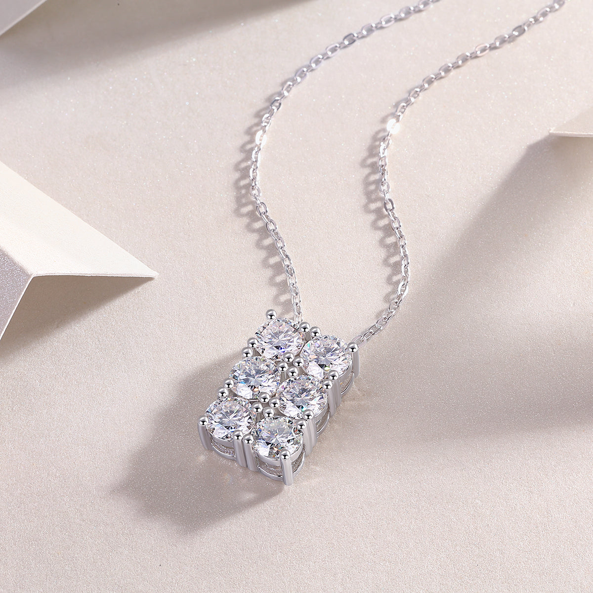 1Grand Round - A Fashionable And Luxurious Diamond Jewelry Piece Set With 0.5 - carat And 0.3 - carat Moissan Diamonds, S925 Sterling Silver And Platinum - plated Pendant Prohibit TikTok sales - 5 - cj