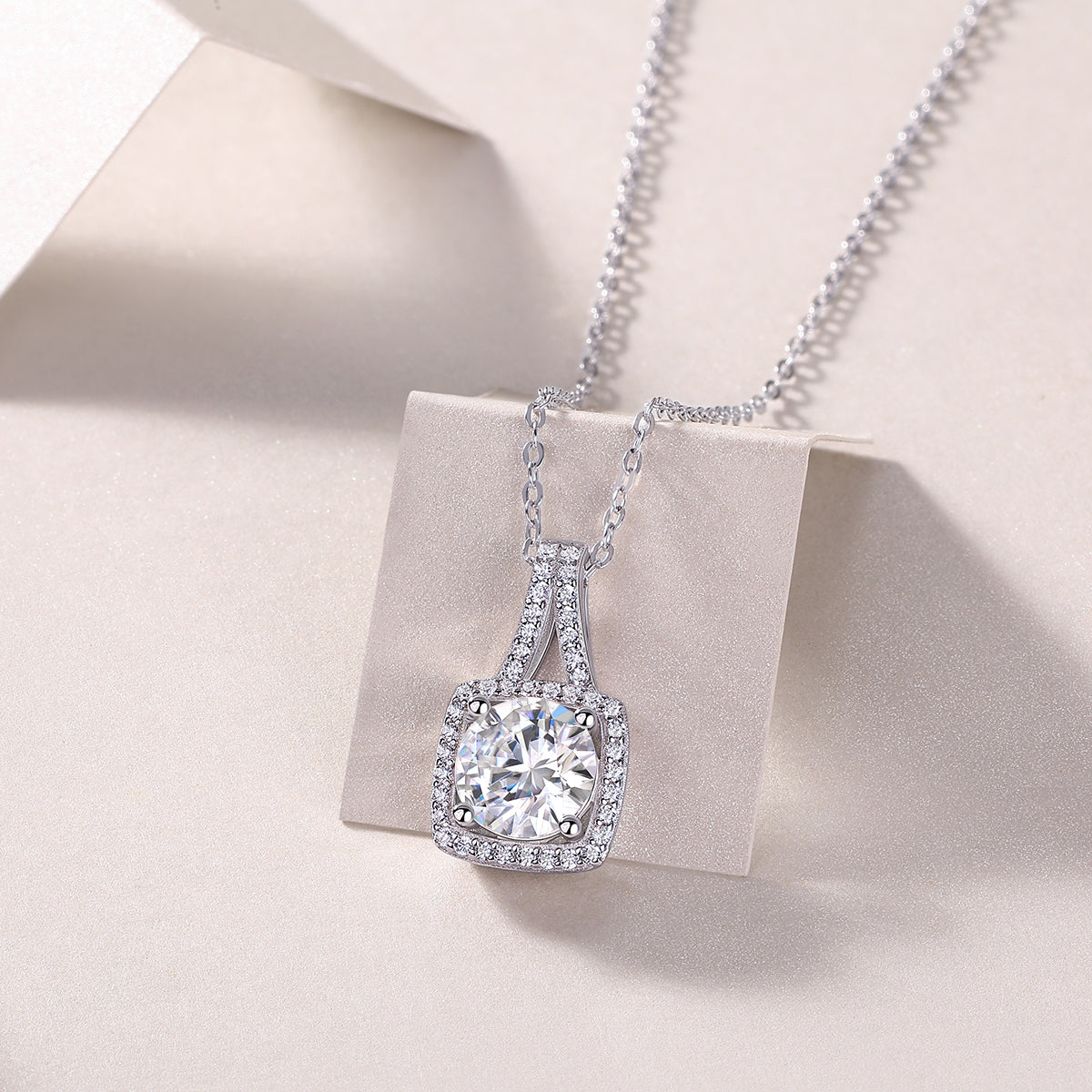 1Small Square Diamond - A Fashionable And Luxurious Diamond Jewelry Piece Set With 2 - carat Moissanite S925 Sterling Silver And Platinum - plated Pendant Prohibit TikTok sales - 5 - CJ